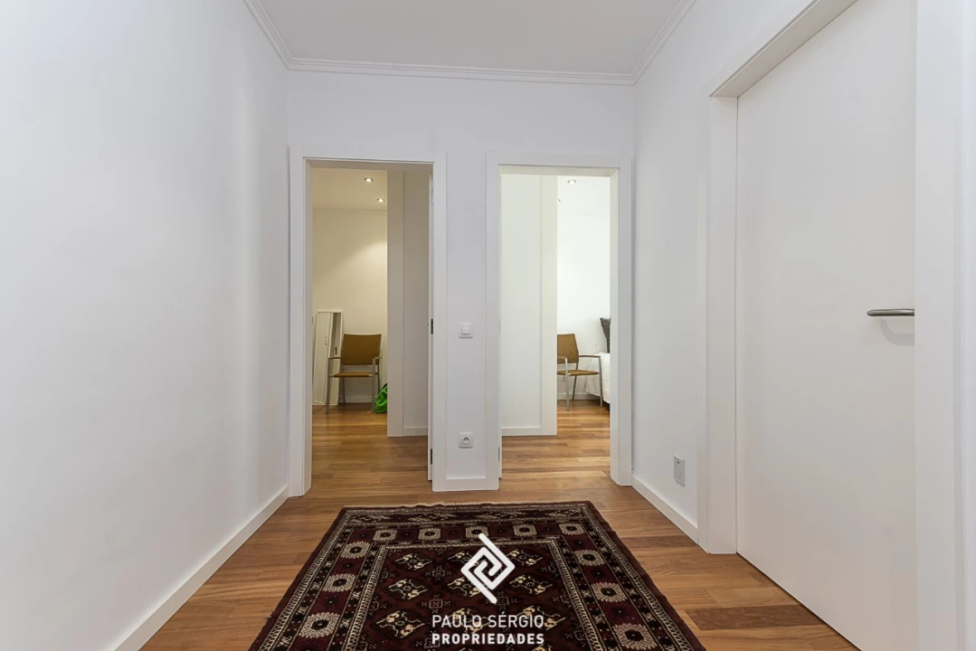 Apartamento T4 para Venda em Espinho Foto 19