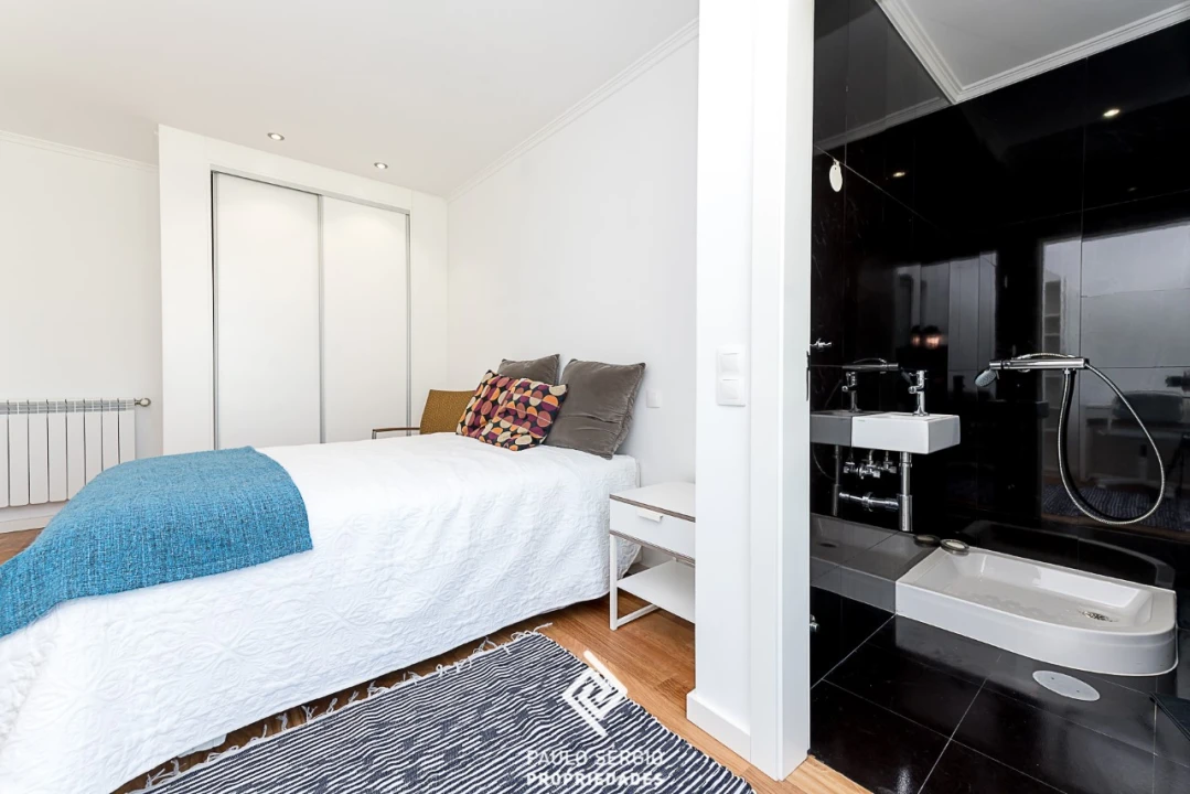 Apartamento T4 para Venda em Espinho Foto 21