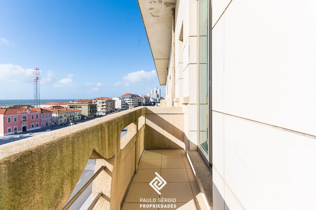 Apartamento T4 para Venda em Espinho Foto 31