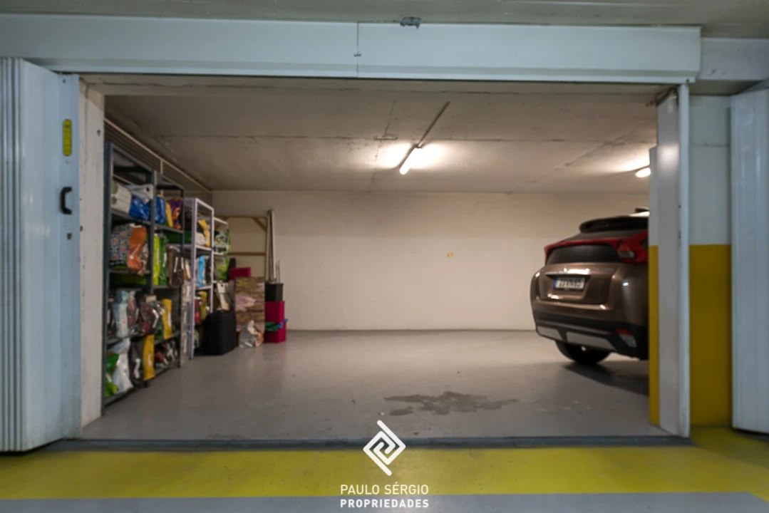 Apartamento T4 para Venda em Espinho Foto 34