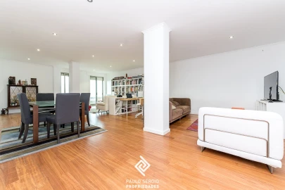Apartamento T4 para Venda em Espinho