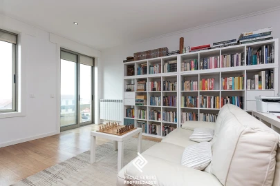 Apartamento T4 para Venda em Espinho