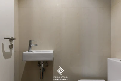 Apartamento T4 para Venda em Espinho