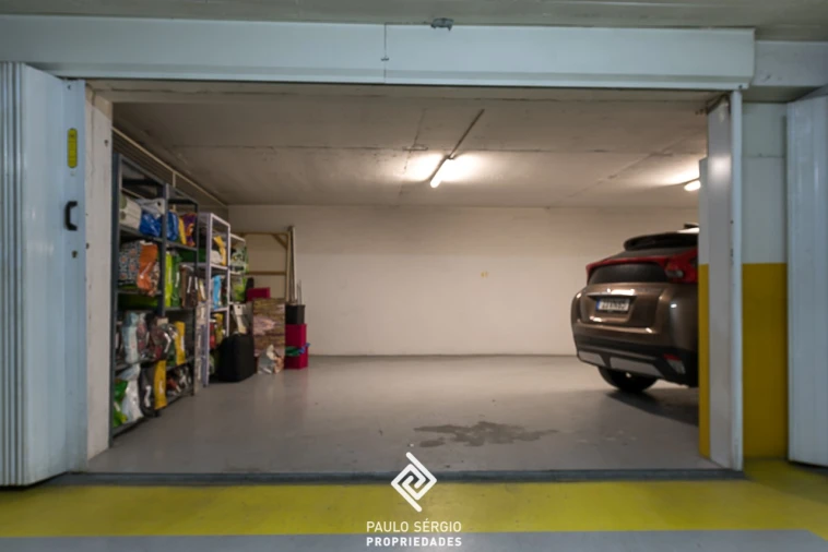 Apartamento T4 para Venda em Espinho Foto 34