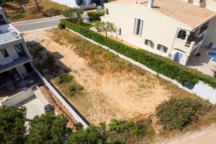 Terreno para Venda em Almancil Foto 3