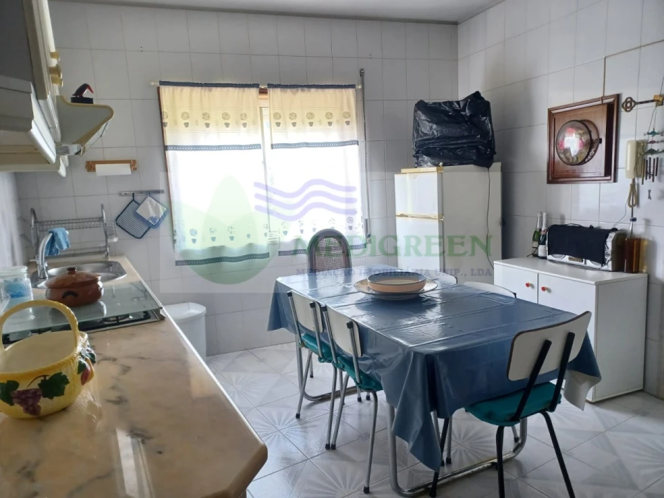 Moradia T3 para Venda em Rocas do Vouga Foto 4