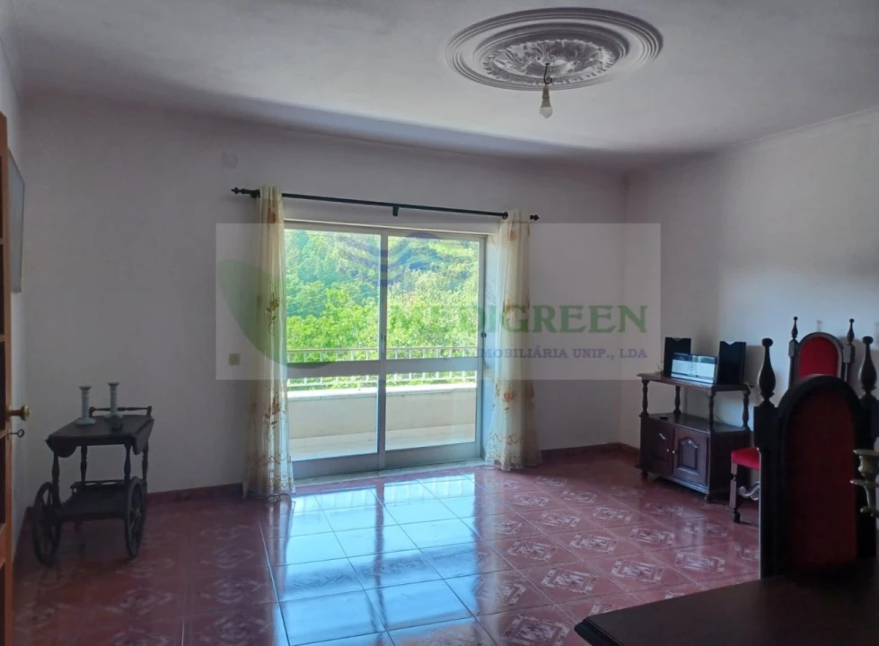 Moradia T3 para Venda em Rocas do Vouga Foto 13