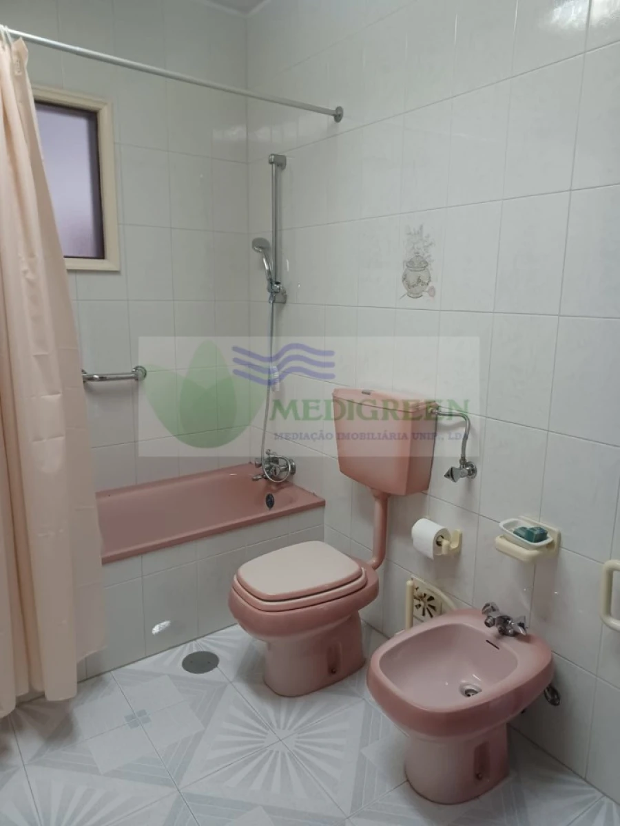 Moradia T3 para Venda em Rocas do Vouga Foto 11