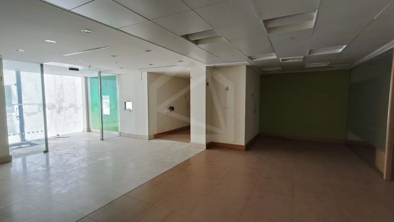 Loja para Venda em Cortegaça Foto 19