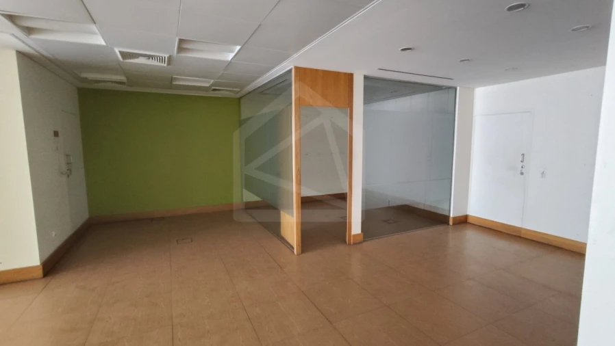 Loja para Venda em Cortegaça Foto 7