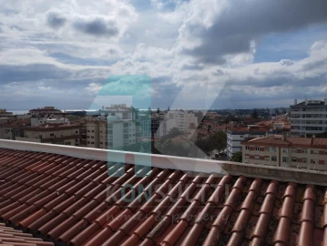 Apartamento T1 para Venda em Oeiras e São Julião da Barra, Paço de Arcos e Caxias