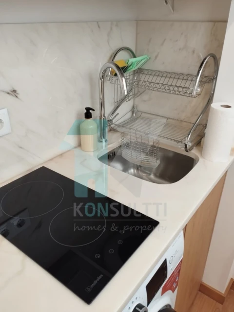Apartamento T1 para Venda em Oeiras e São Julião da Barra, Paço de Arcos e Caxias