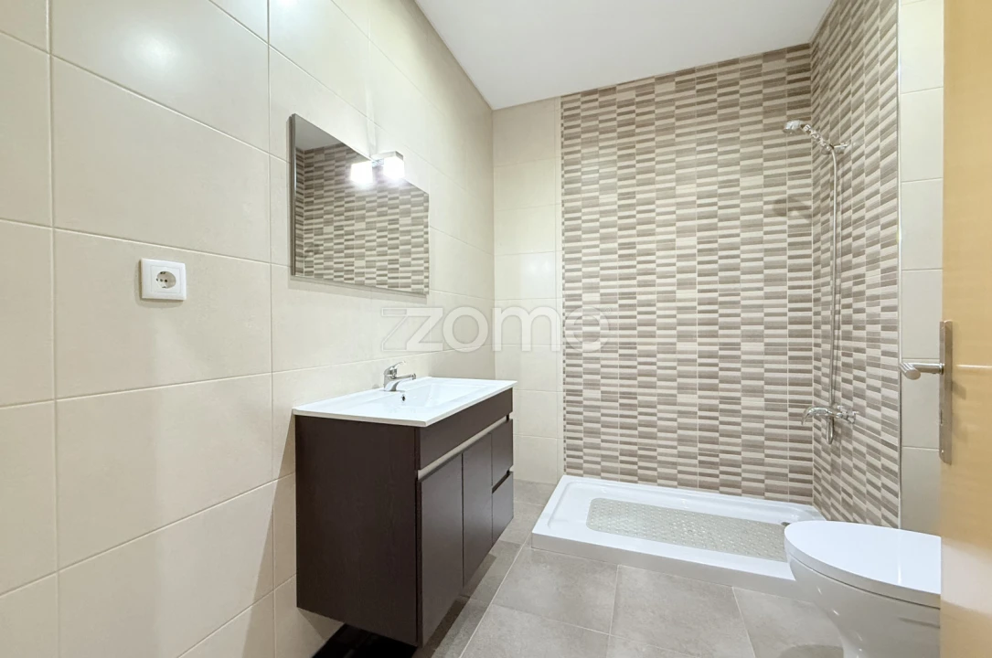 Moradia T3 para Venda em Arnoso (Santa Maria e Santa Eulália) e Sezures Foto 17