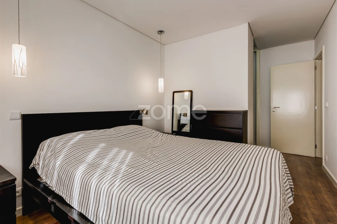 Apartamento T3 para Arrendamento em São Mamede de Infesta e Senhora da Hora Foto 15