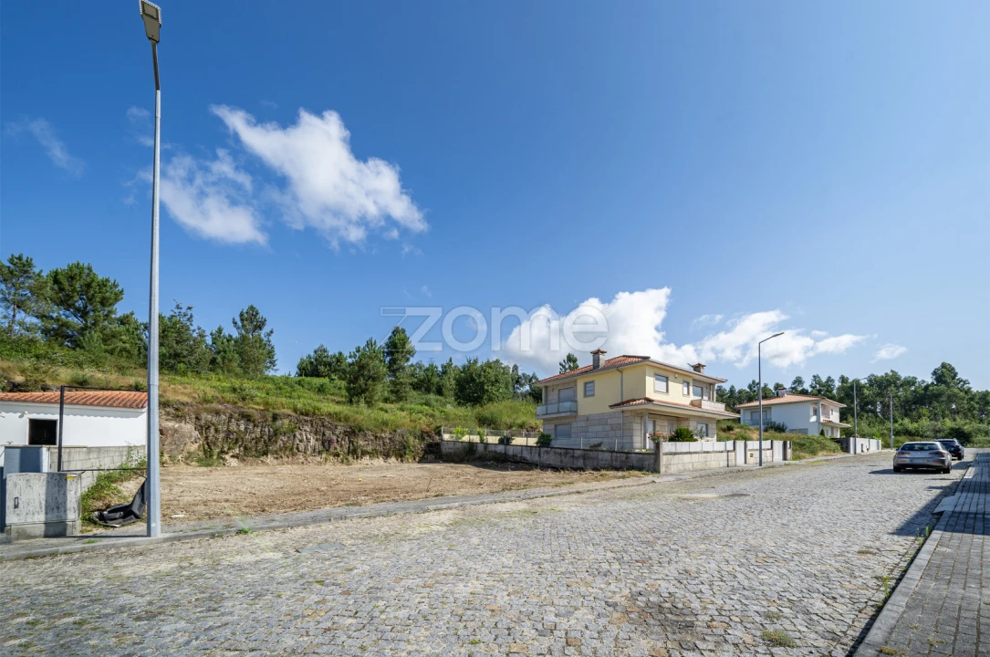 Moradia T3 para Venda em Rendufinho Foto 20