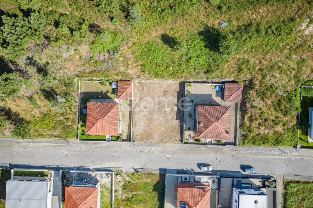 Moradia T3 para Venda em Rendufinho Foto 27