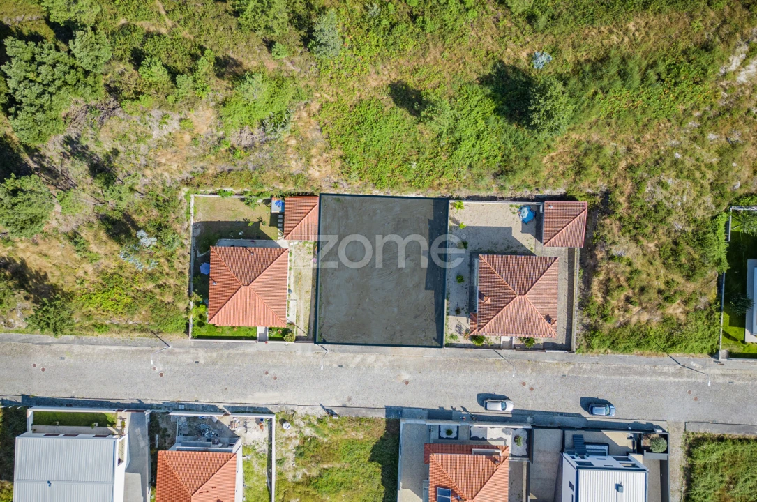 Moradia T3 para Venda em Rendufinho Foto 28