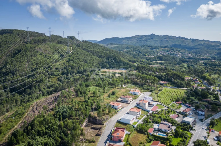 Moradia T3 para Venda em Rendufinho Foto 7