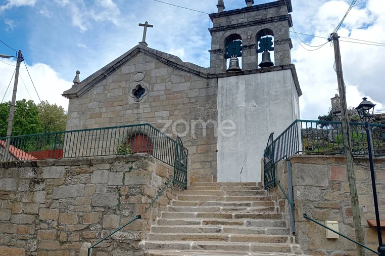 Moradia T3 para Venda em Paredes da Beira Foto 20