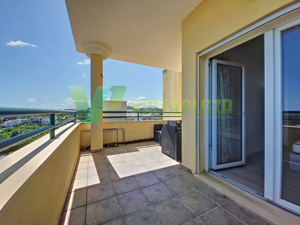 Apartamento T3 para Venda em Portimão Foto 11
