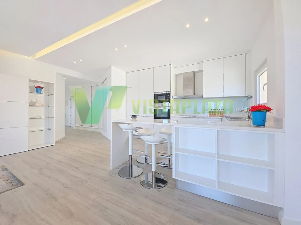 Apartamento T3 para Venda em Portimão Foto 6