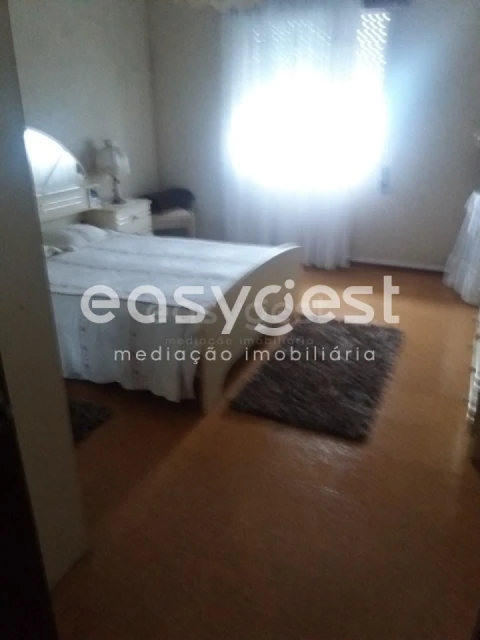 Moradia T5 para Venda em Torre de Moncorvo