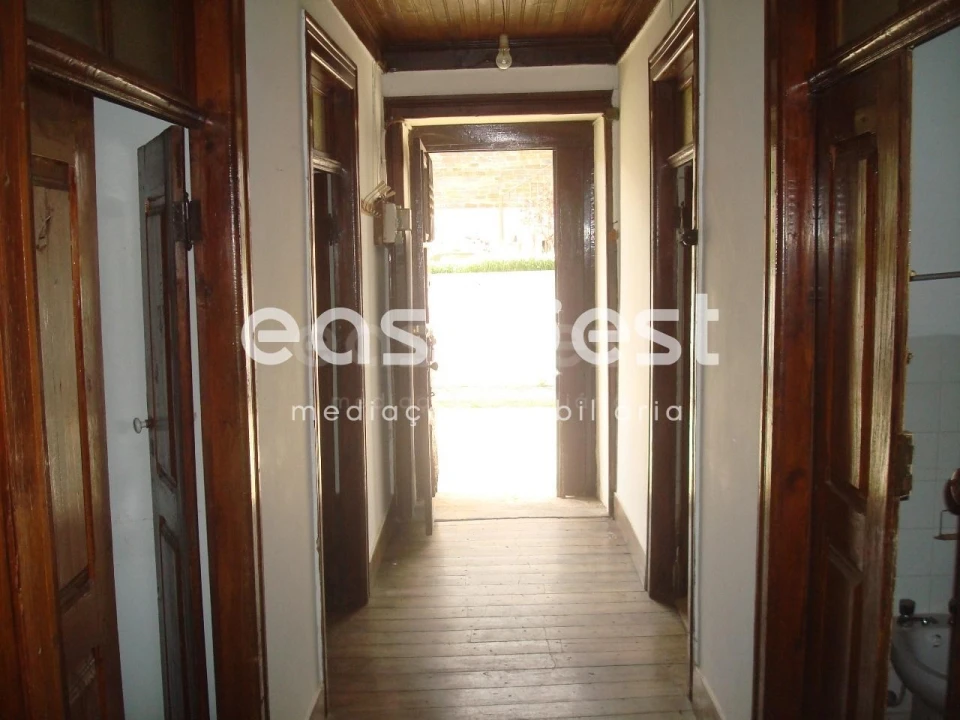 Moradia T3 para Venda em Almendra Foto 2