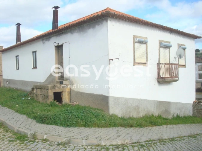 Moradia T3 para Venda em Almendra