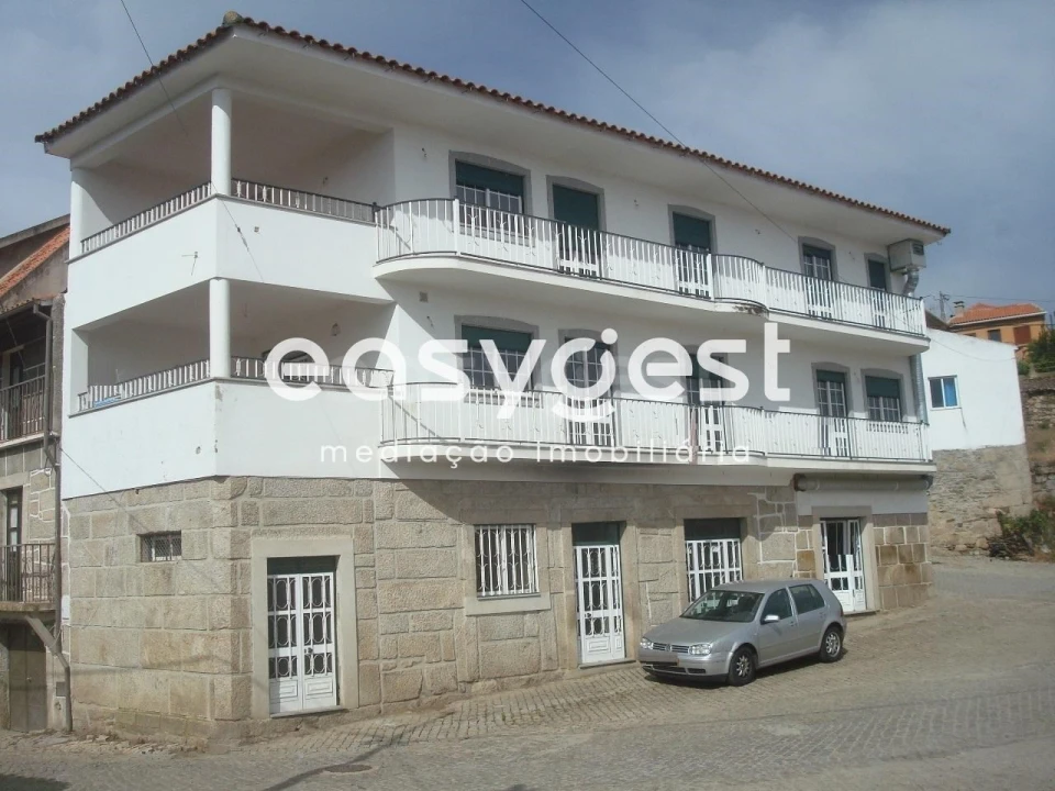 Moradia T5 para Venda em Horta da Vilariça Foto 2