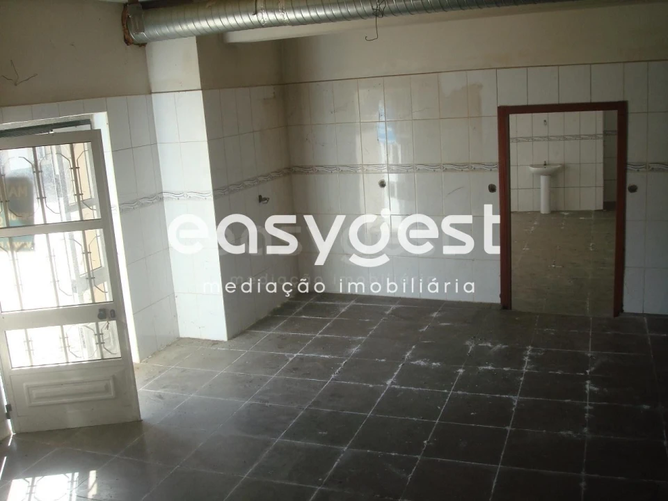 Moradia T5 para Venda em Horta da Vilariça Foto 5