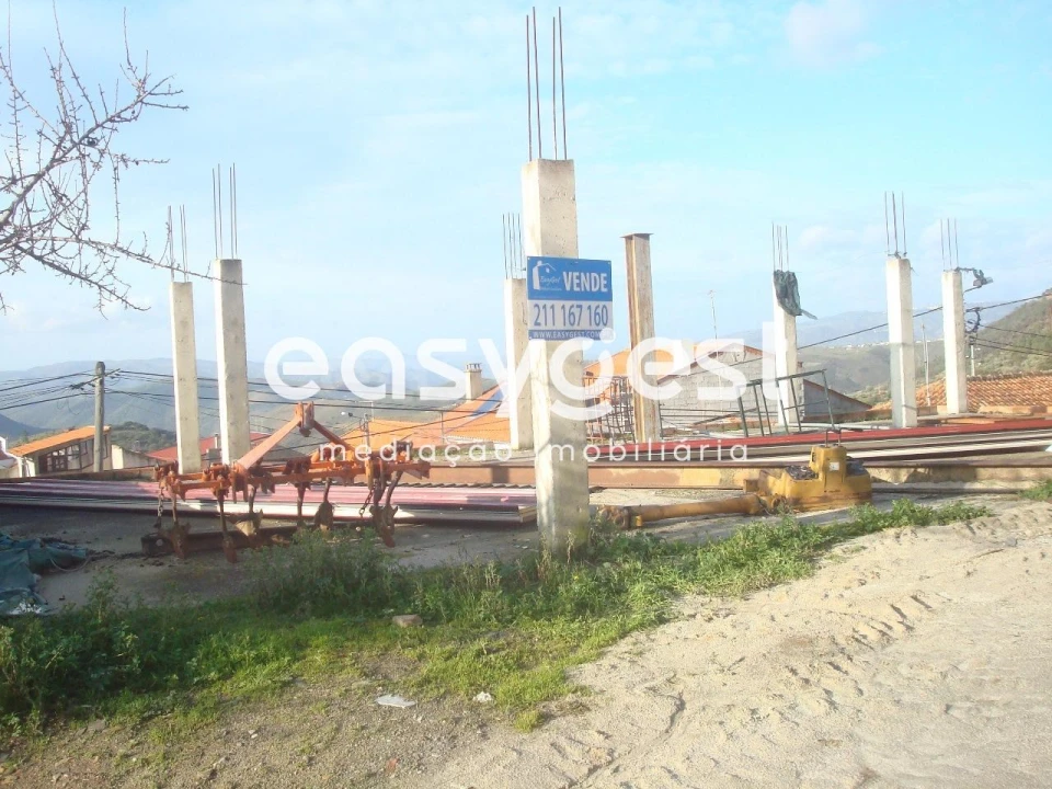 Armazém para Venda em Açoreira Foto 3