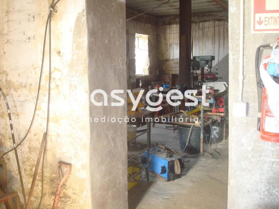 Armazém para Venda em Açoreira Foto 6