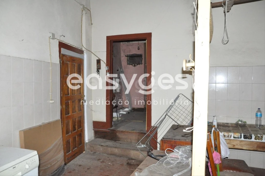 Moradia T5 para Venda em Torre de Moncorvo Foto 7