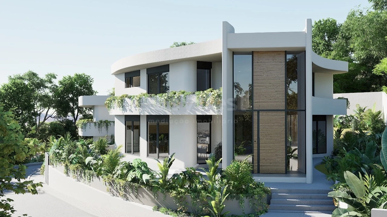 Moradia T4 para Venda em Santa Maria, São Pedro e Matacães Foto 18