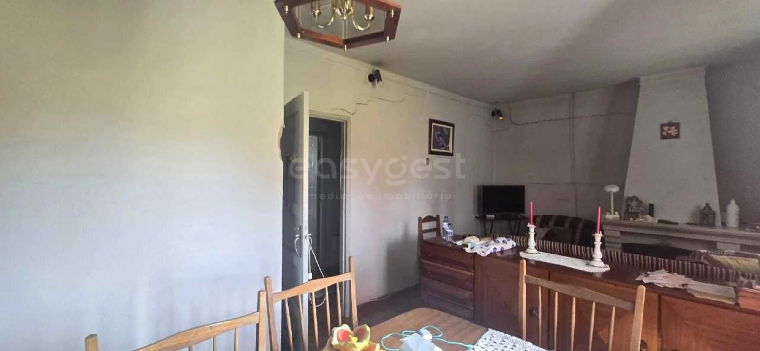 Moradia T2 para Venda em Pataias e Martingança Foto 6