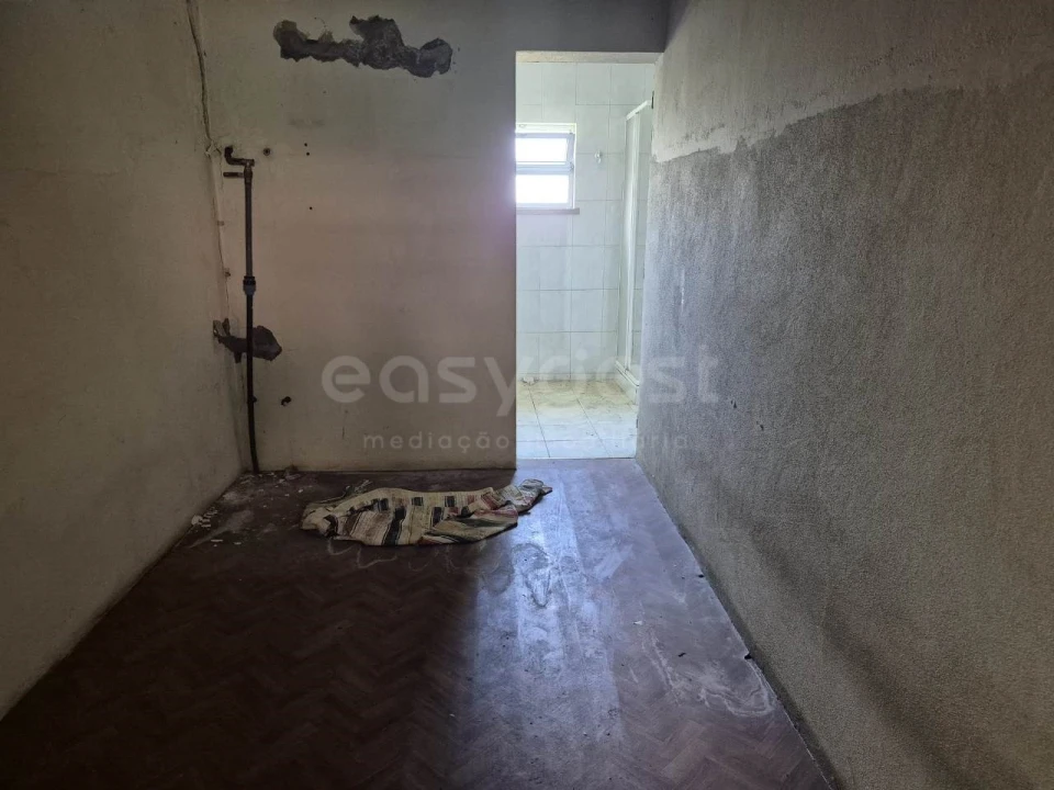 Moradia T2 para Venda em Santiago e São Simão de Litém e Albergaria dos Doze Foto 11