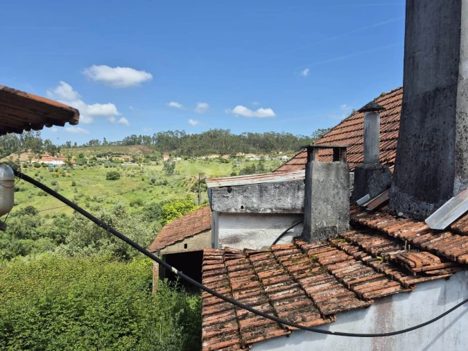 Moradia T2 para Venda em Santiago e São Simão de Litém e Albergaria dos Doze Foto 7