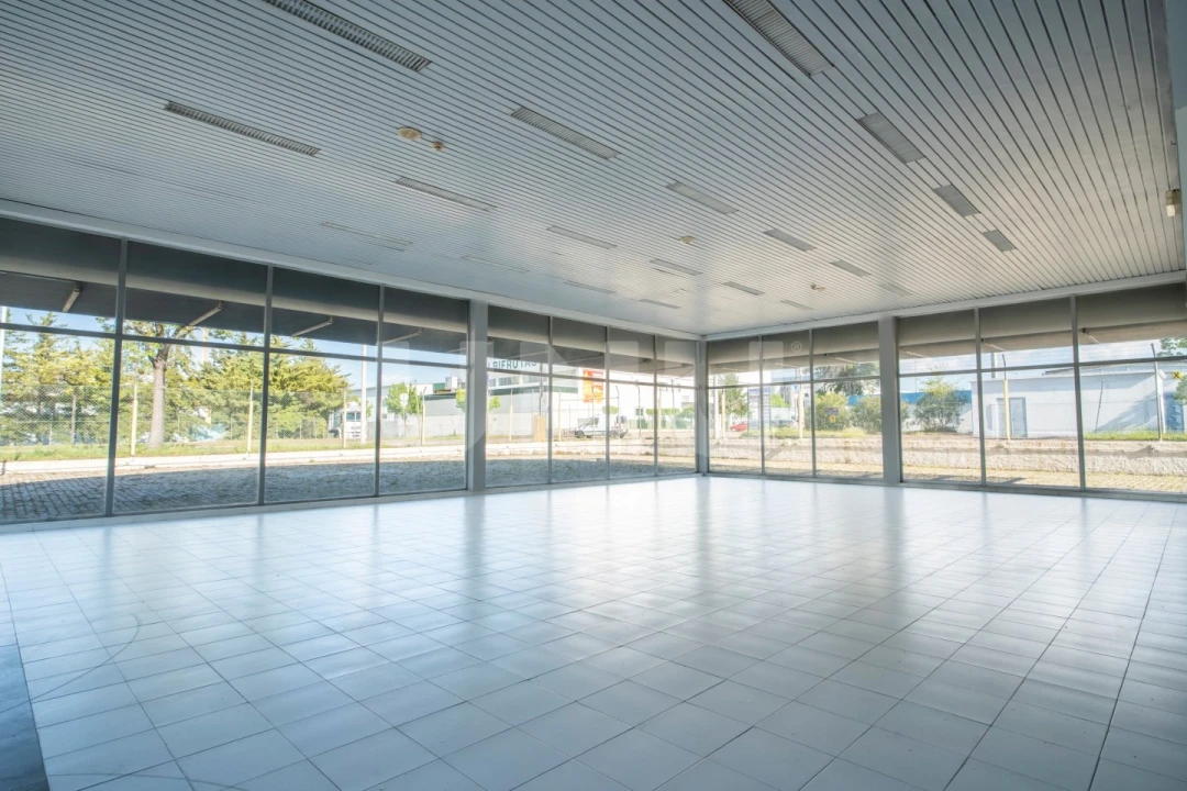 Armazém para Arrendamento em Castelo Branco Foto 2