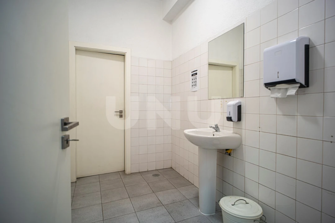 Armazém para Arrendamento em Castelo Branco Foto 8