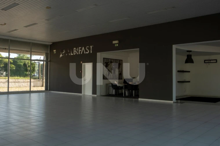 Armazém para Arrendamento em Castelo Branco Foto 3