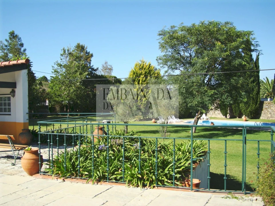 Moradia T8 para Venda em Roliça Foto 37