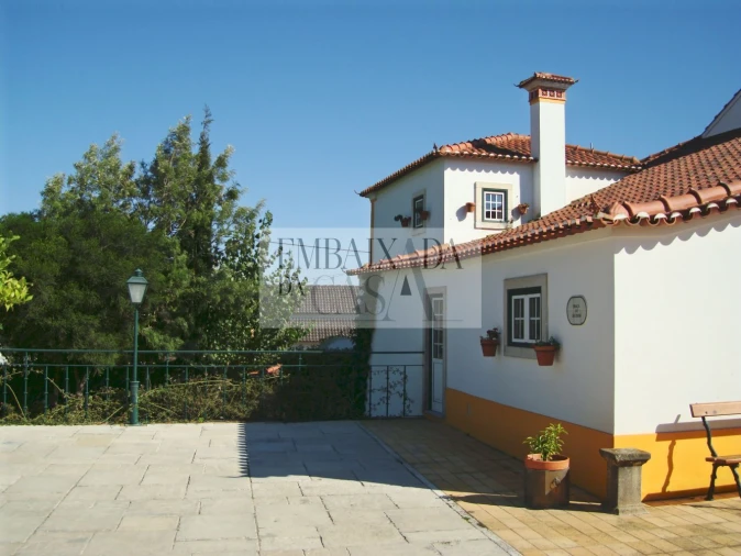 Moradia T8 para Venda em Roliça Foto 5