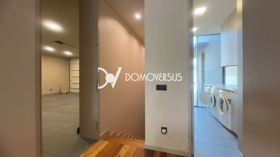 Moradia T5 para Venda em Avintes Foto 20