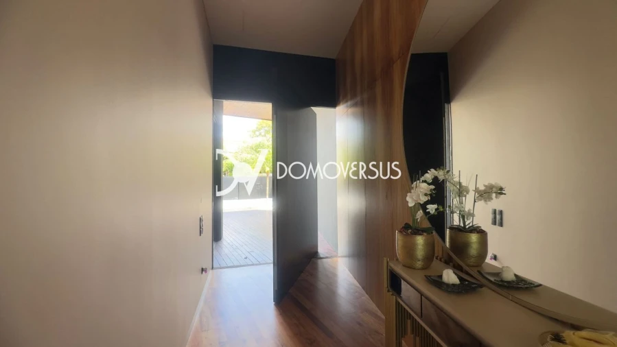 Moradia T5 para Venda em Avintes Foto 21