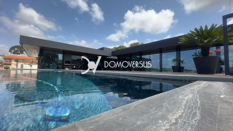 Moradia T5 para Venda em Avintes Foto 4