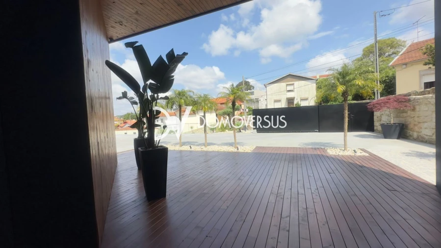 Moradia T5 para Venda em Avintes Foto 22