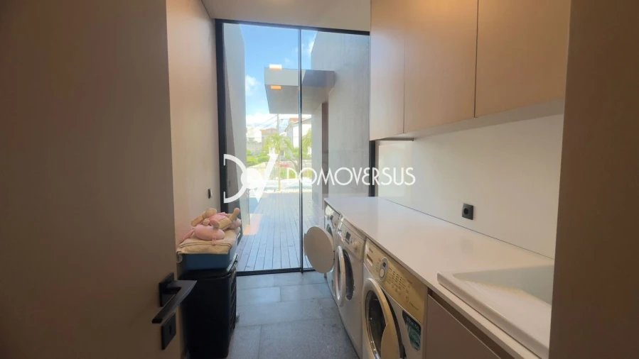 Moradia T5 para Venda em Avintes Foto 19