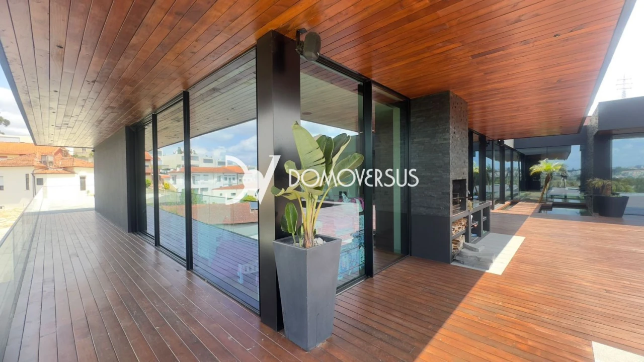 Moradia T5 para Venda em Avintes Foto 23