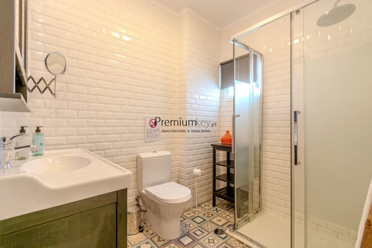 Apartamento T1 para Venda em Albufeira e Olhos de Água Foto 29