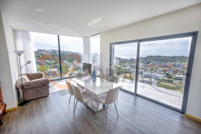 Apartamento T3 para Venda em Albufeira e Olhos de Água